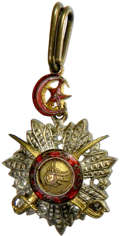 Ataturk-Madalya-Kilicli-Mecidi-Nisani-1-sinif
