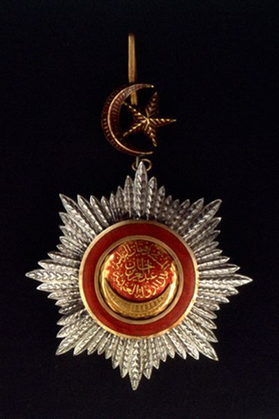 Ataturk-Madalya-Osmanli-Nisani-4-sinif